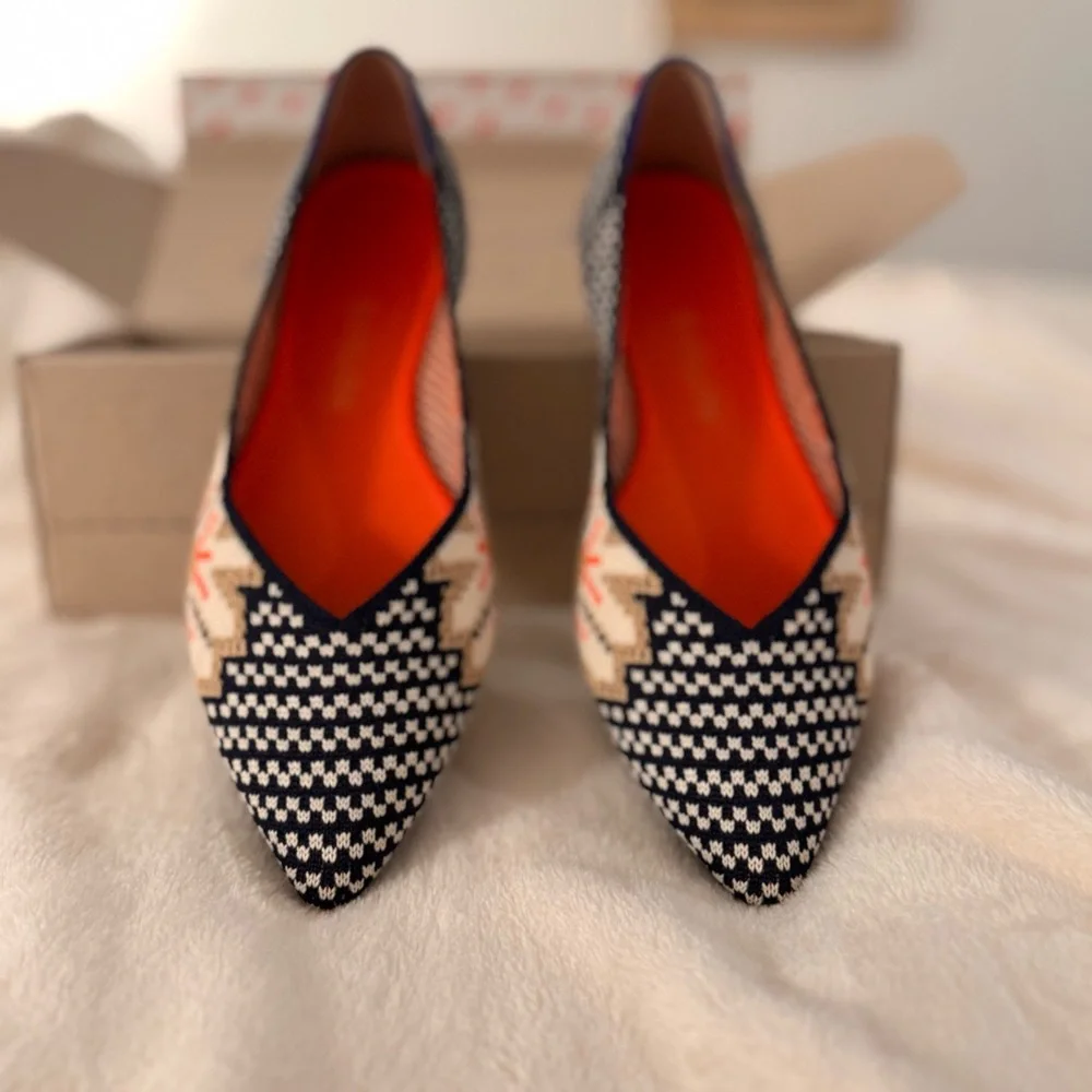 Rothy's The Point Blue and White Patterned Flats, Size 8 - Picture 2 of 10